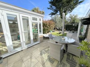 Birch Avenue- click for photo gallery